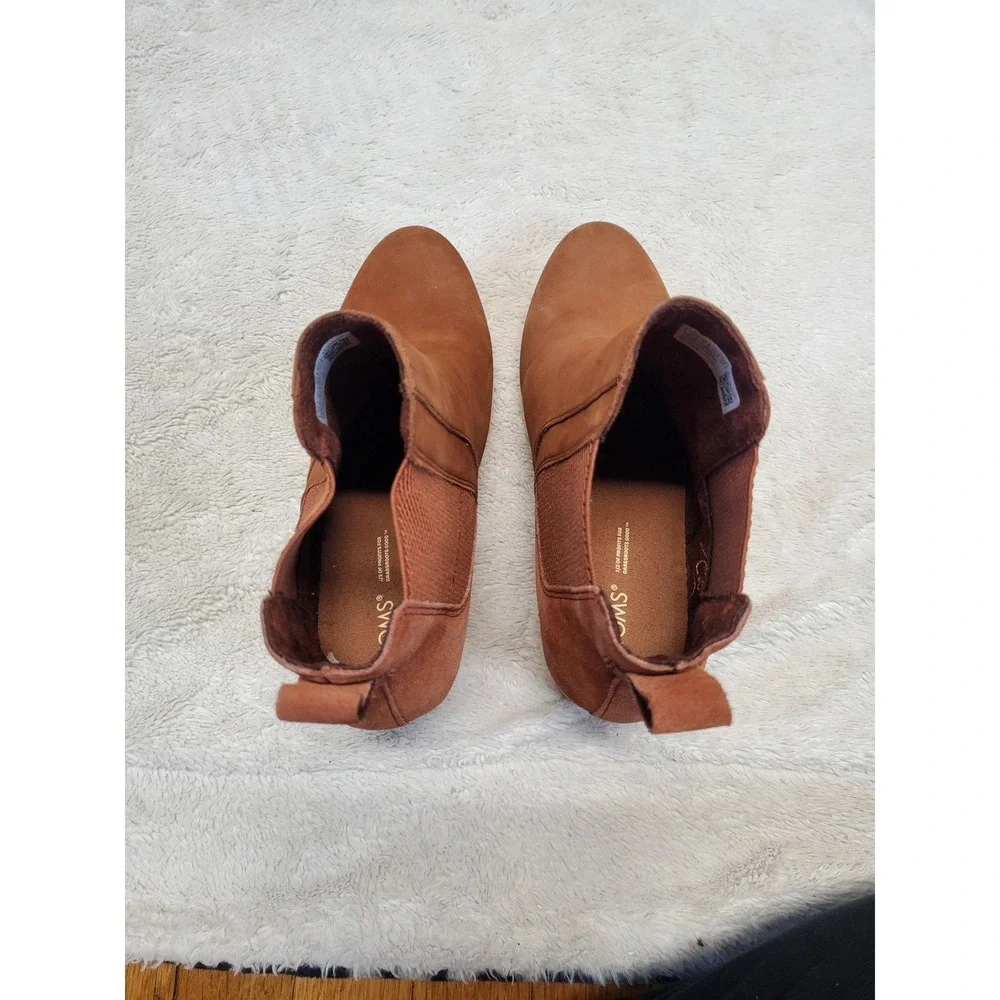 Toms Maddie Tan Brown Suede White Boho Preppy Wedge Ankle Bootie Boot 10 Western